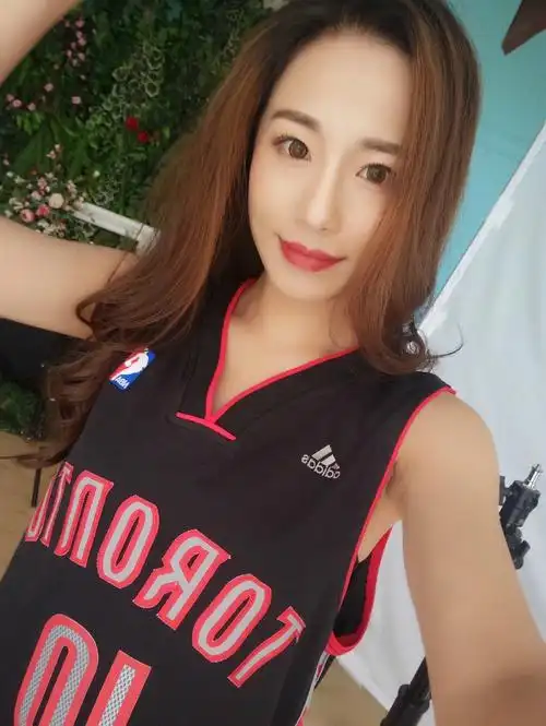 ufc中国举牌女郎选拔赛选手美照