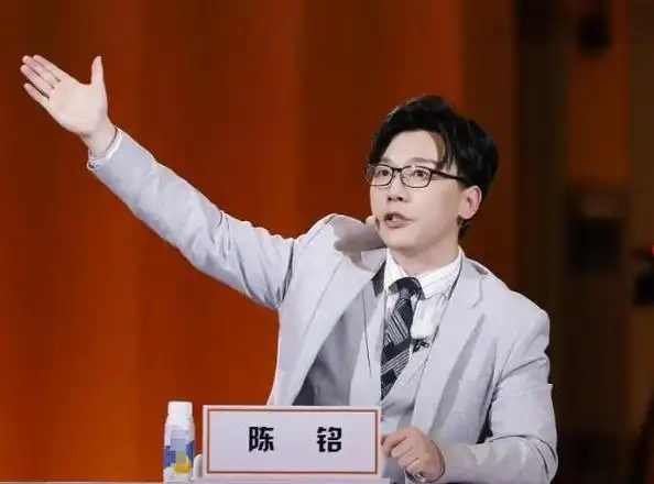 武汉大学讲师陈铭回应论文争议,否认保研保博,不愿为职称水论文