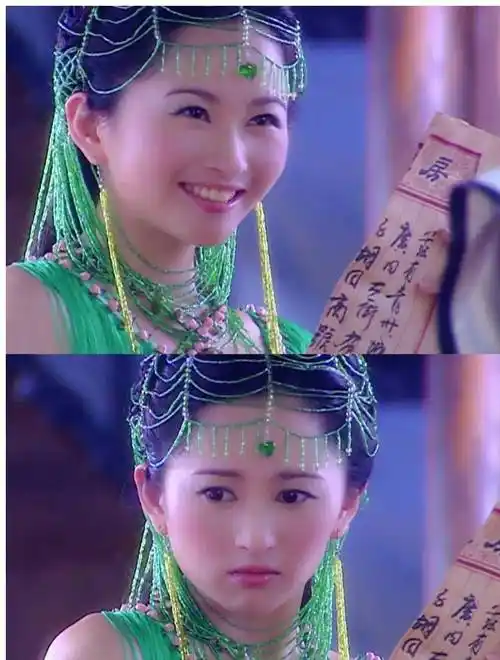 杨蕊毕业于北电,出道作品是李安导演的《卧虎藏龙》,演的章子怡的小