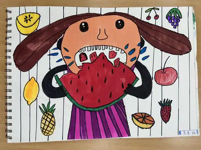 东胜区铁路学校—2019届二年级(4)班学生第七节课《好吃的水果》美术