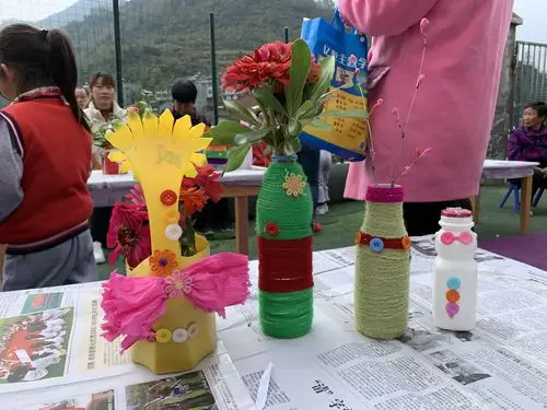 "变废为宝 创意童乐"——中原镇幼儿园大班亲子手工diy制作活动