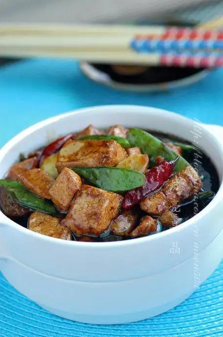 零失败搞定红烧菜--红烧豆腐鸡丁-家常菜-菜谱