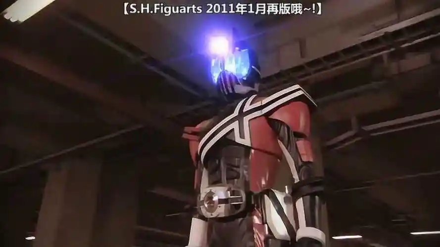 《假面骑士w剧场版》帝骑哥霸气变身decade激情态,彻底无敌了!