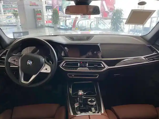 国六宝马x7心动价格出售内饰豪华考究