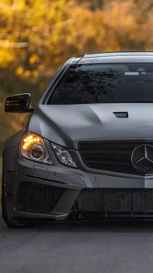 壁纸|e63 amg来一波