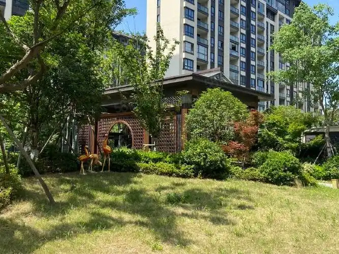 上城院子 高层飞机户型 3房2厅2卫 业主精装,苏家浜路218弄_宝山顾村