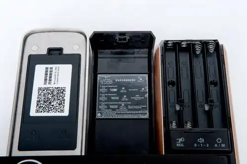 国产指纹锁品牌的崛起 曼申ilock a5 /三星shp-dp728智能指纹锁对比