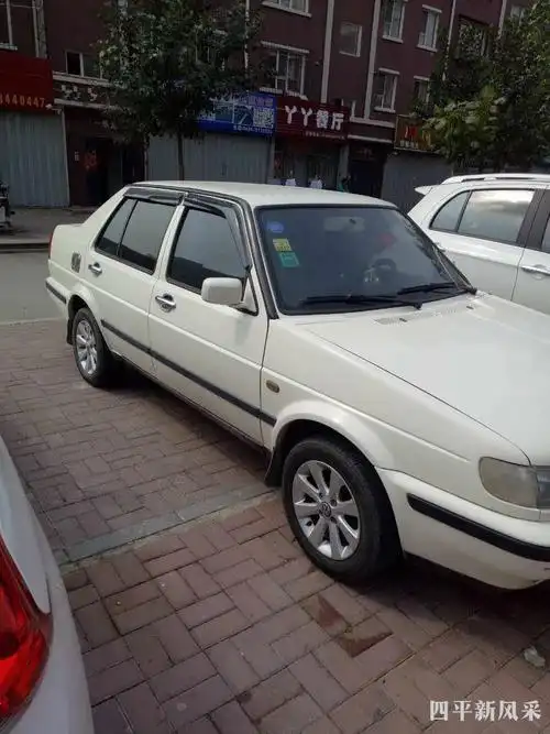 出售04的捷达前卫 白色