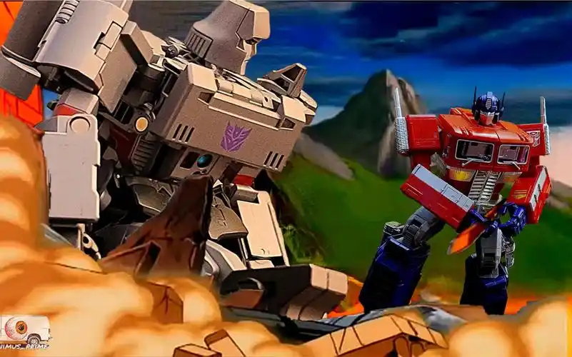 变形金刚玩具还原86大电影擎天柱vs威震天经典片段