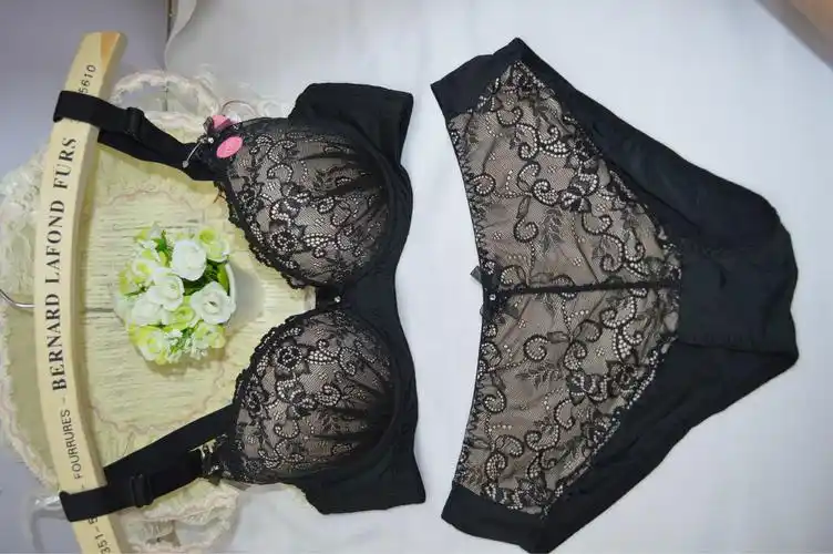 维梦莉亚性感蕾丝女士内衣 薄款纯色调整型文胸套装 聚拢胸罩