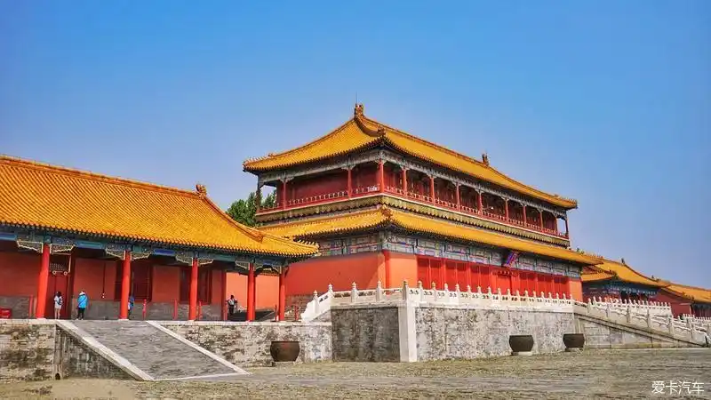 中国古代宫廷建筑之精华北京故宫以三大殿为中心占地面积72万平方米