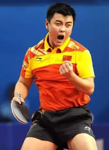 叶诗文  伦敦奥运会女子200米,400米个人混合泳冠军,打破世界纪录.