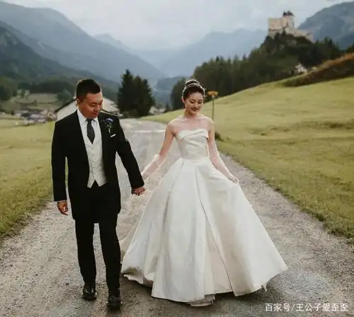 彪悍的晚晚:两次艳压范冰冰,十几岁当小三,还带老公见前任