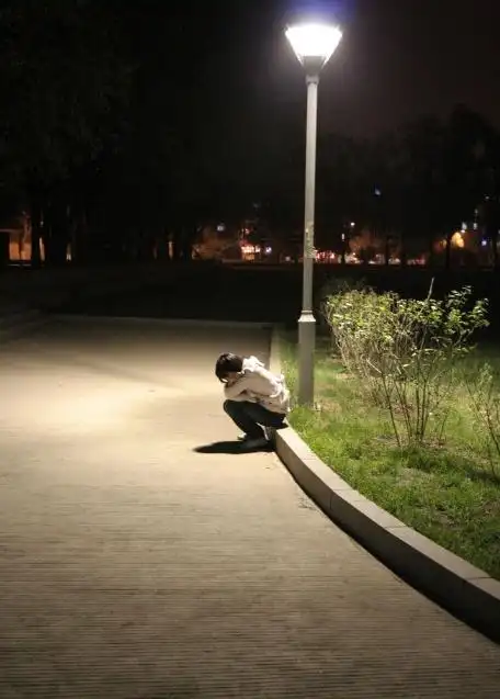 一个人孤独的说说句子说说大全_暖心社范文网 - 职场工作,日常生活qq