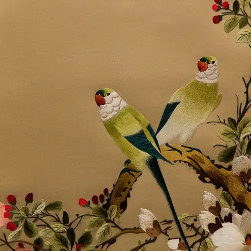 中级美术师张琳苏绣真丝《软裱花鸟二》平针2-4【天工艺品】