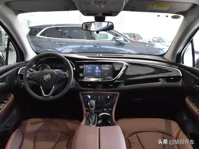 外观大气,内饰稳重,大空间动力强的中型suv,实拍别克昂科威