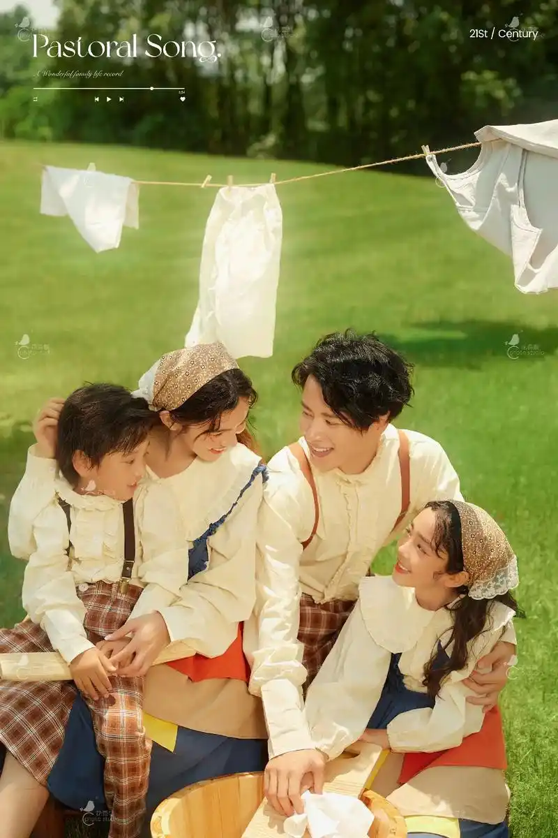 小清新外景全家福 | 记录无拘无束的时刻.这个夏天一起逃离城 - 抖音