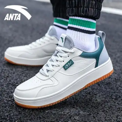 安踏板鞋男鞋低帮鞋子2022夏季新款白色滑板鞋经典小白鞋运动鞋男