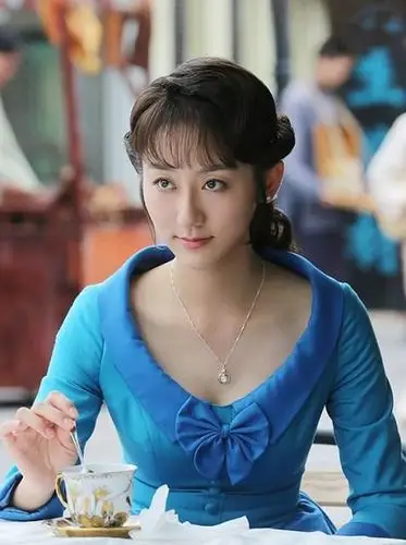 《计中计》曝片花 蒋方婷搭档巍子上演谍战大戏