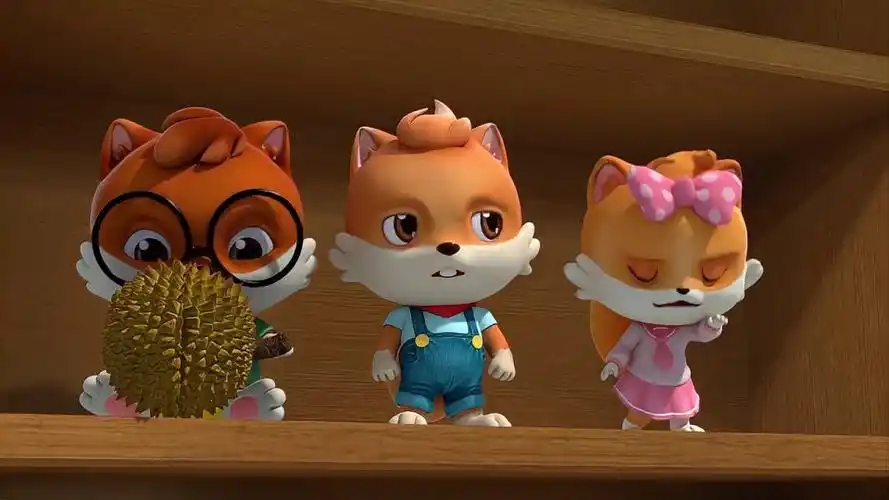 三只松鼠松鼠在门口表演才艺居民们喜欢极了来了好多顾客