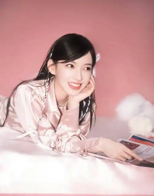 程潇,粉色衬衫,蛋糕裙,迷人的芭蕾宝贝_时尚_表演_丝带
