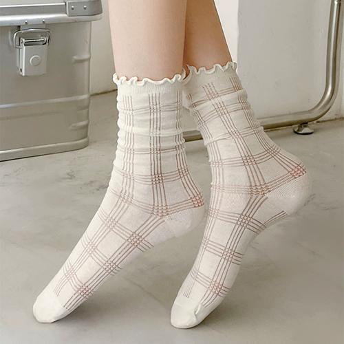 信誉进行精挑细选,该商品选自江苏 苏州地区的淘宝集市"小猪的袜子店"