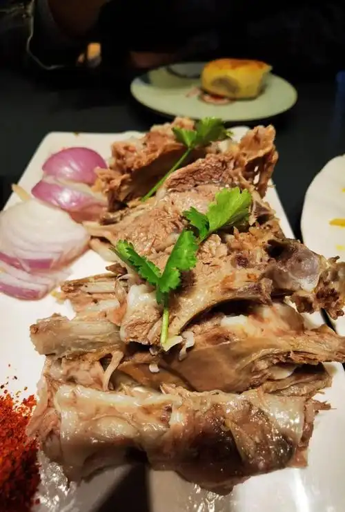 美丽新疆伊犁特色美食