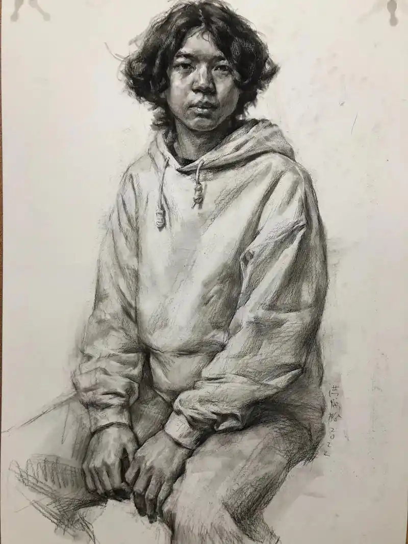 半身像好久没画了.#素描头像 #美术培训 #国美初试 - 抖音