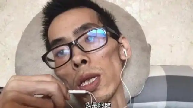 抗癌励志网红阿健去世,短短一年瘦到皮包骨头.相片引入惋惜