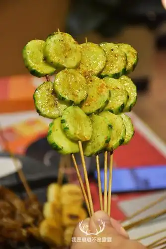 烤黄瓜烤白果芝士焗蟹煲烤玉米锡纸金针菇烤茄子面疙瘩汤凉拌菜见过的