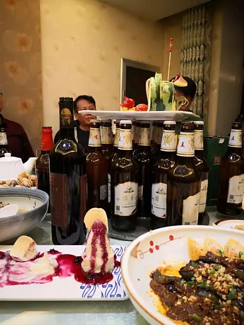 狼旗啤酒冲向市场