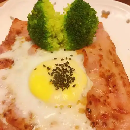 麦早餐106培根煎蛋