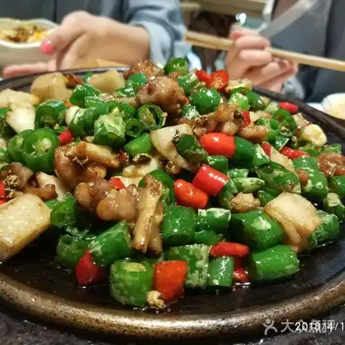 三缺一小吃小喝青青椒爆牛蛙图片-北京川菜/家常菜-大众点评网