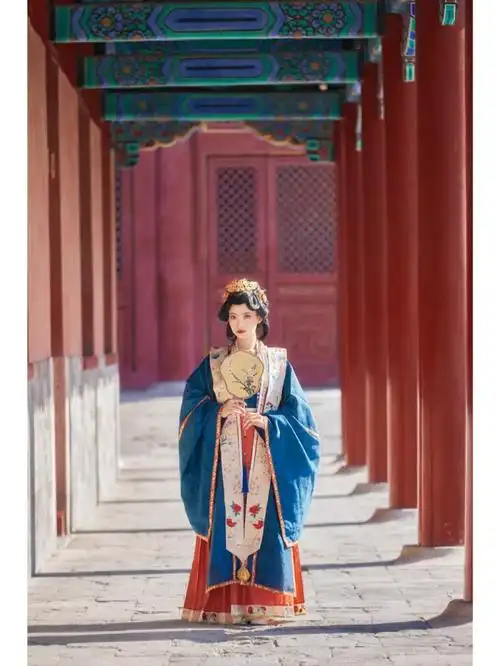 汉服拍摄钟灵记韶华绫音