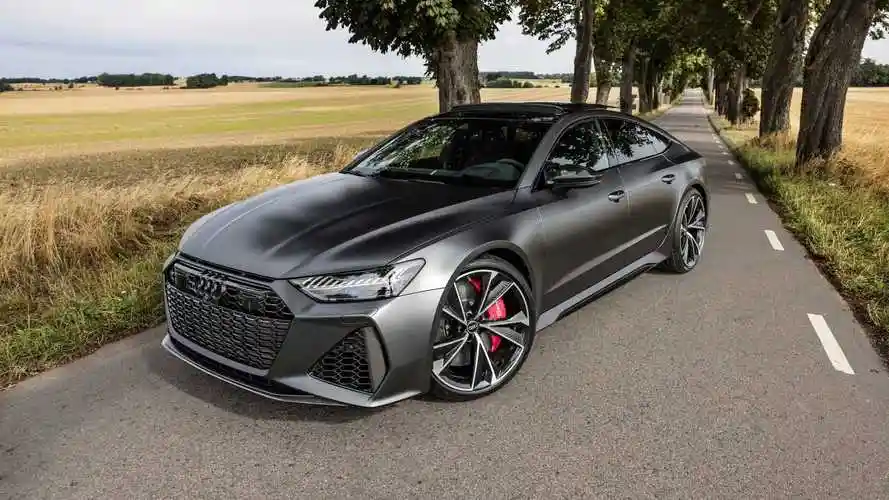 限量23台,比标准版贵近5万美元,奥迪rs7独家版发售,物有所值吗