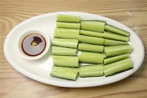 牛肉/羊肉2选1 香拌鱼皮 香卤鸡爪 芥末黄瓜