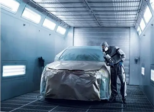 bmw钣金维修,再现完美外观