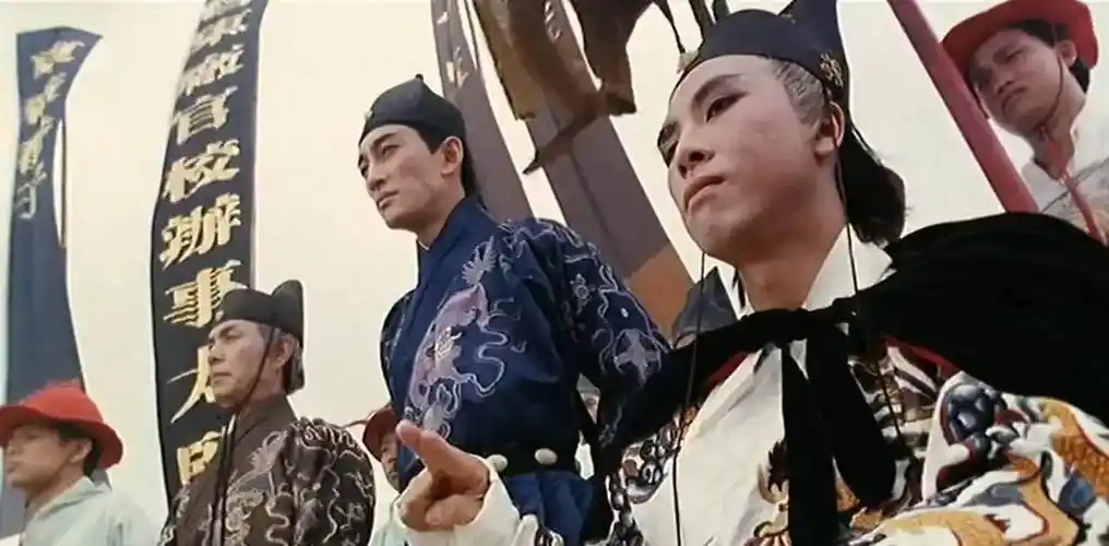 魏忠贤:从赌钱卖妻的烂人,到一人之下的九千岁,他经历了什么?