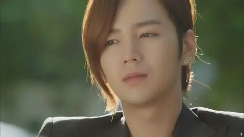 张根硕爱情雨剧照