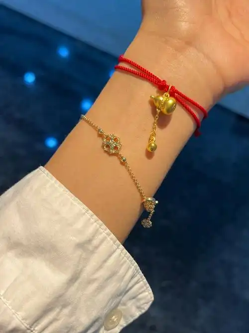 周大福葫芦手链