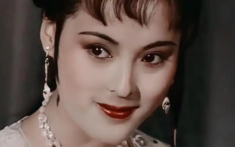 聊斋:香玉美艳动人,天香国色,不愧是牡丹化成的美人,这也太好看了!