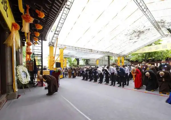 各界人士沉痛哀悼!新成长老圆寂追思活动在光孝寺举行