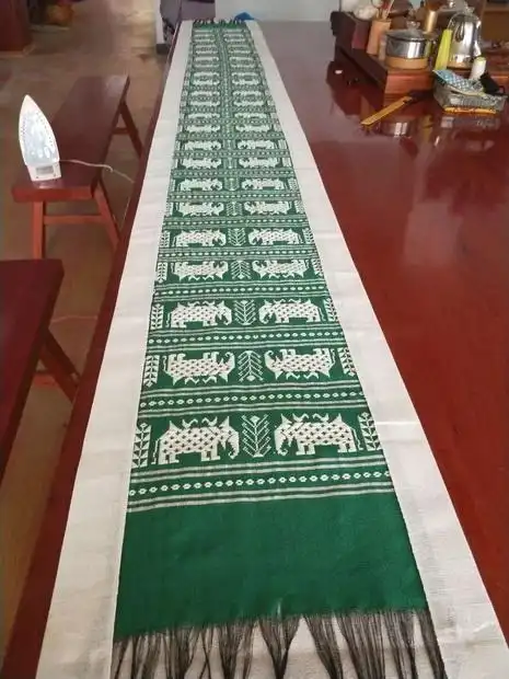 民族特点,她的作品,种类繁多,是西双版纳地区傣族群众公认的代表性