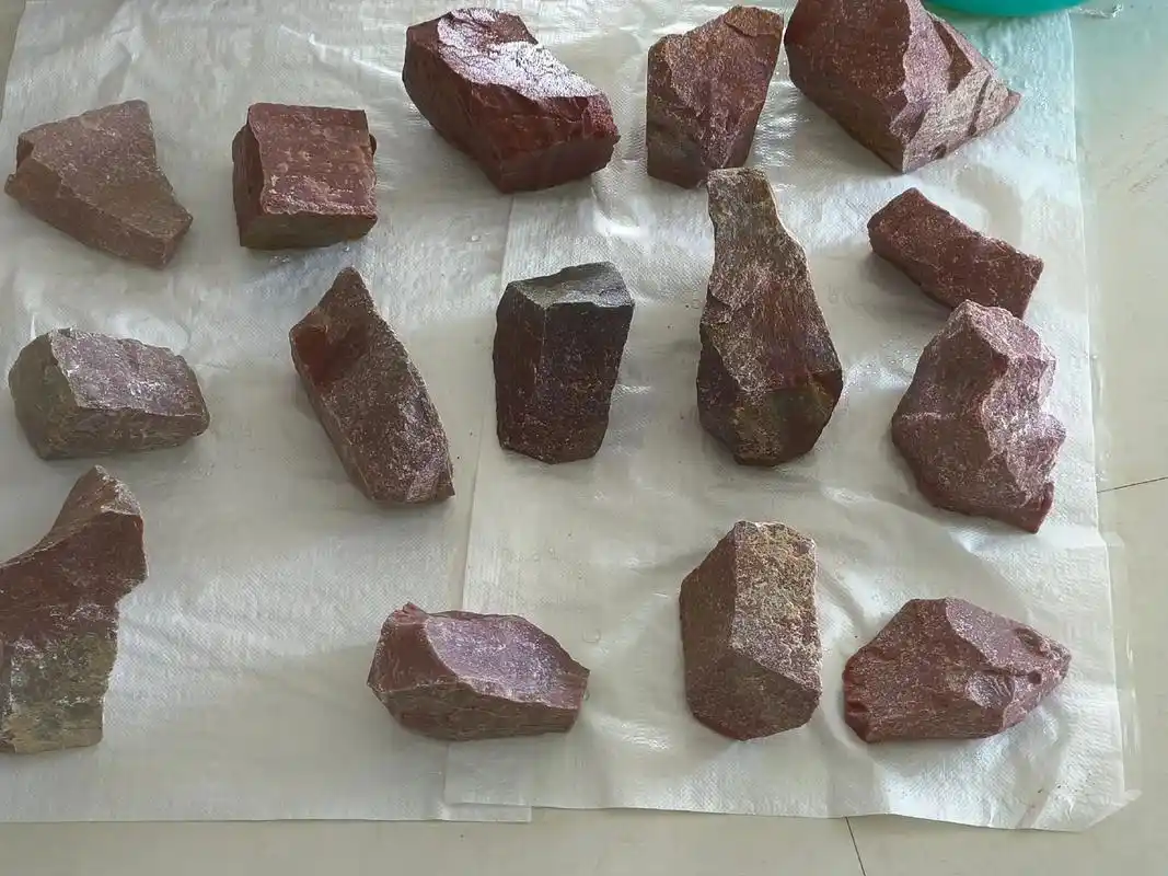 红色微透光石英石石英岩玉#石英石 # - 抖音