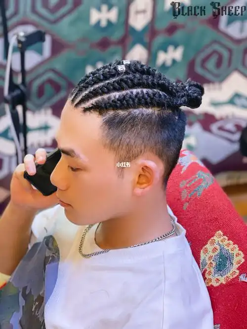 基础款男生垄沟辫,夏天太热就编发吧