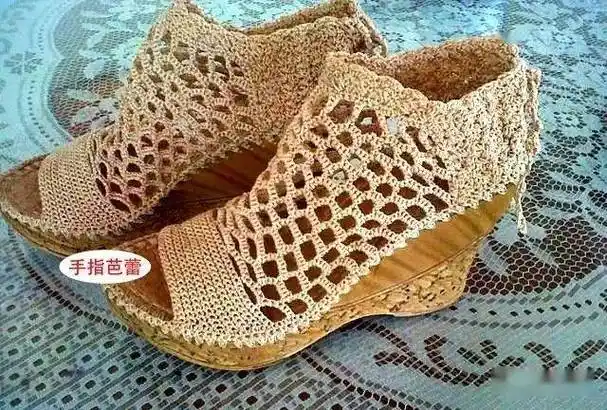 精致的手工 钩织时尚的凉鞋(下)