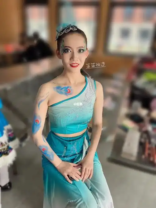 今日份妆容  #舞台妆  #傣族妆容