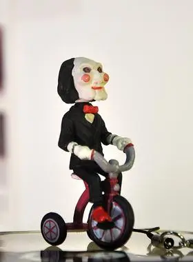 电锯惊魂手办