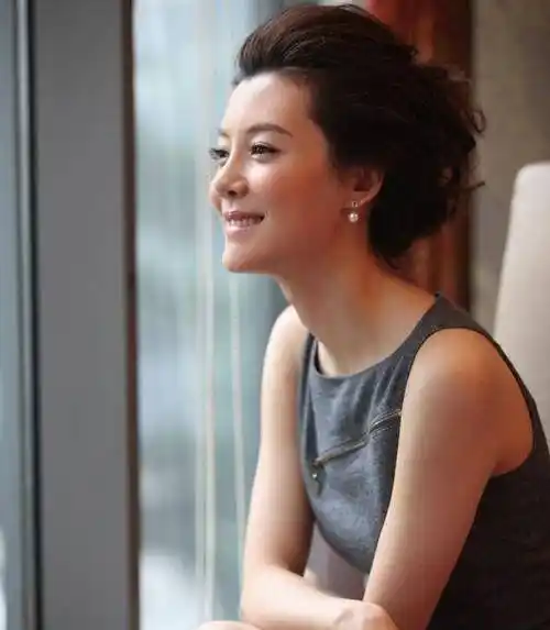 电视主持慕林杉,现在干啥去啦?