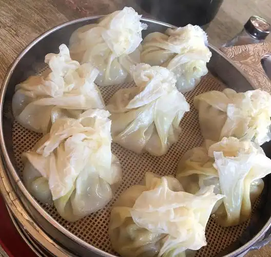 好久没吃到这么正宗的烧麦了